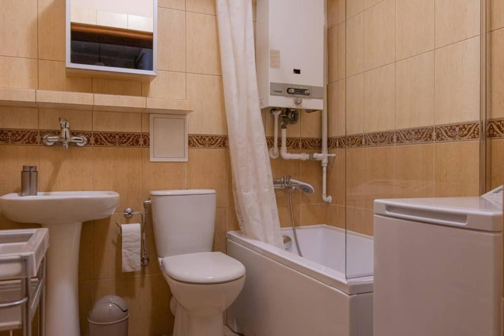 Apartament Brama Chlebnicka กดัญสก์ ภายนอก รูปภาพ